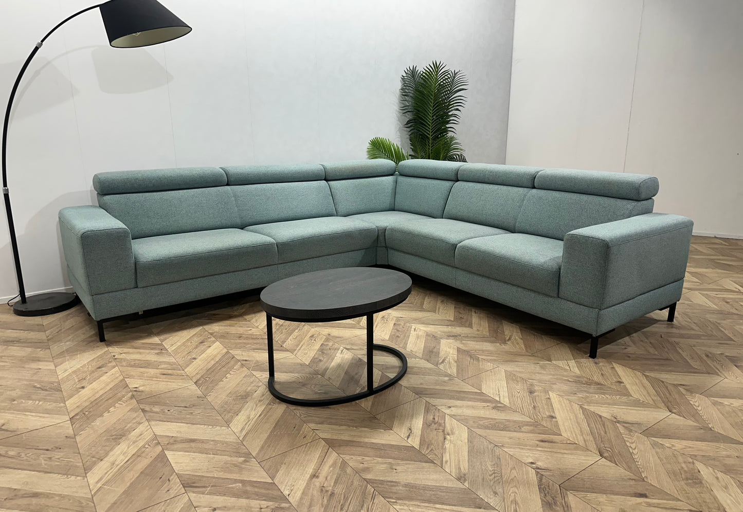 Montèl Licht Blauwe Hoekbank ~ Verstelbare Hoofdsteunen