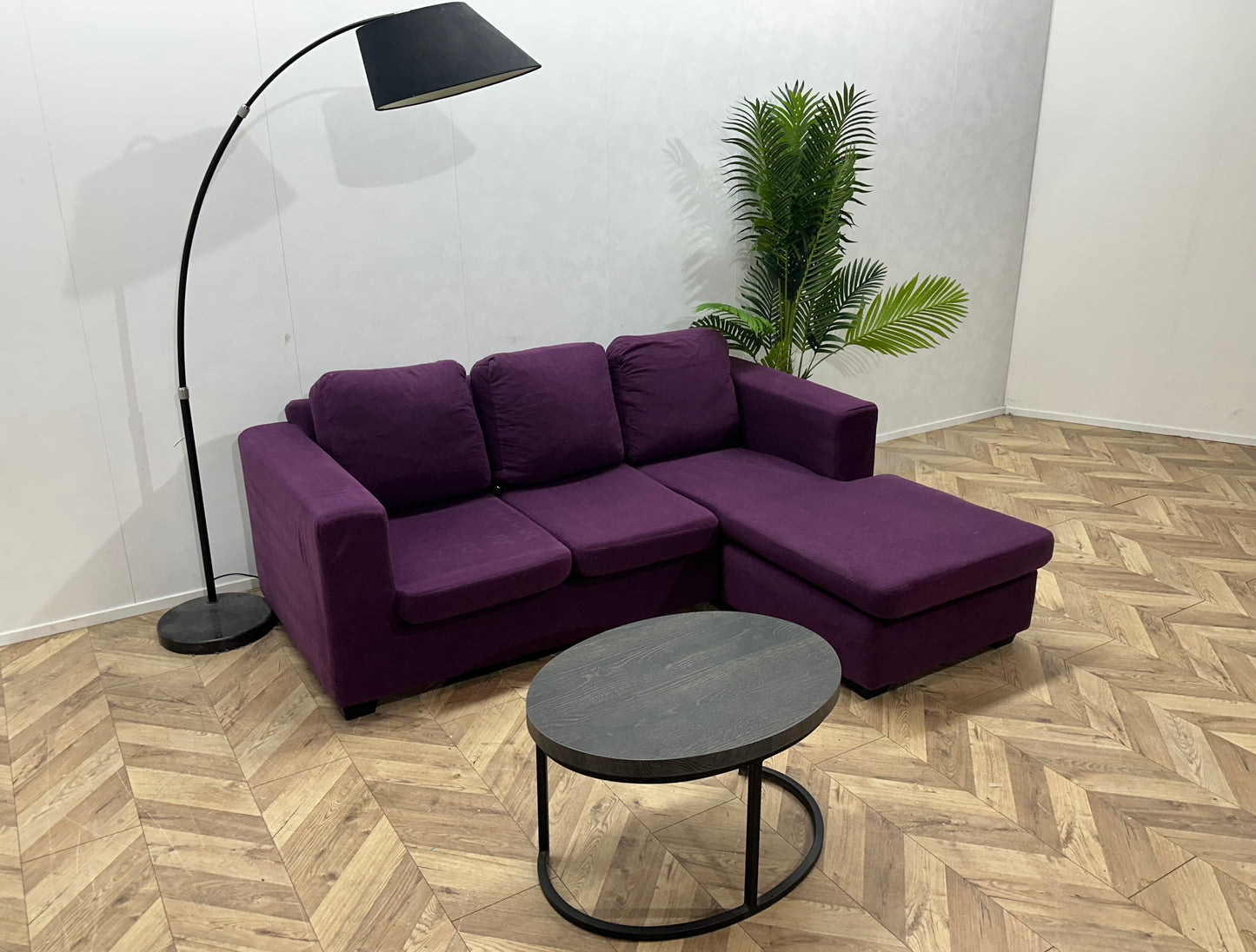 Paarse Hoekbank ~ Losse Kussens Met Afneembare Hoezen