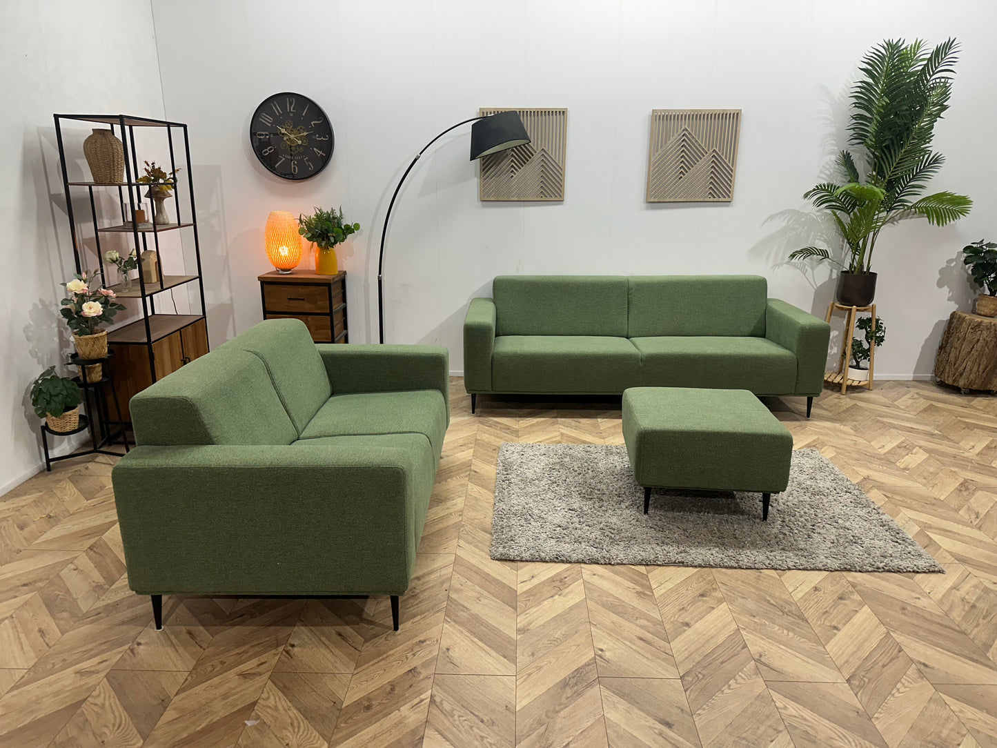 Goossens Groene Stoffen Banken Set Incl Hocker ~ Nieuwstaat