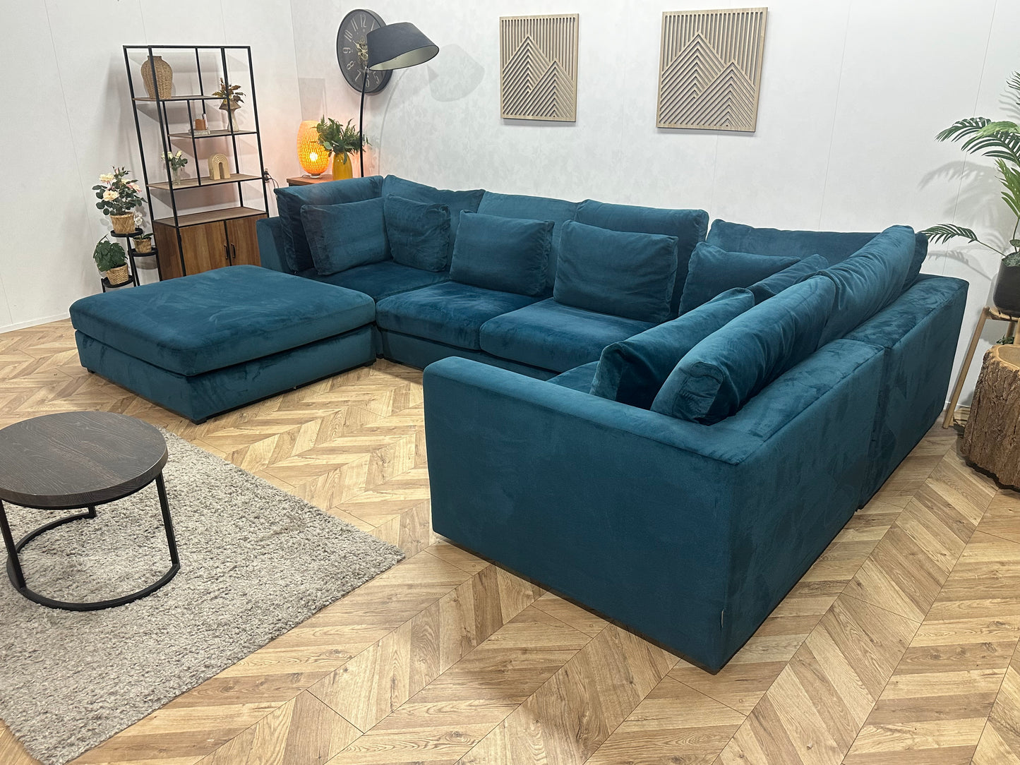 Goossens Blauwe Velvet U Bank ~ Losse Kussens Met Afneembare Hoezen