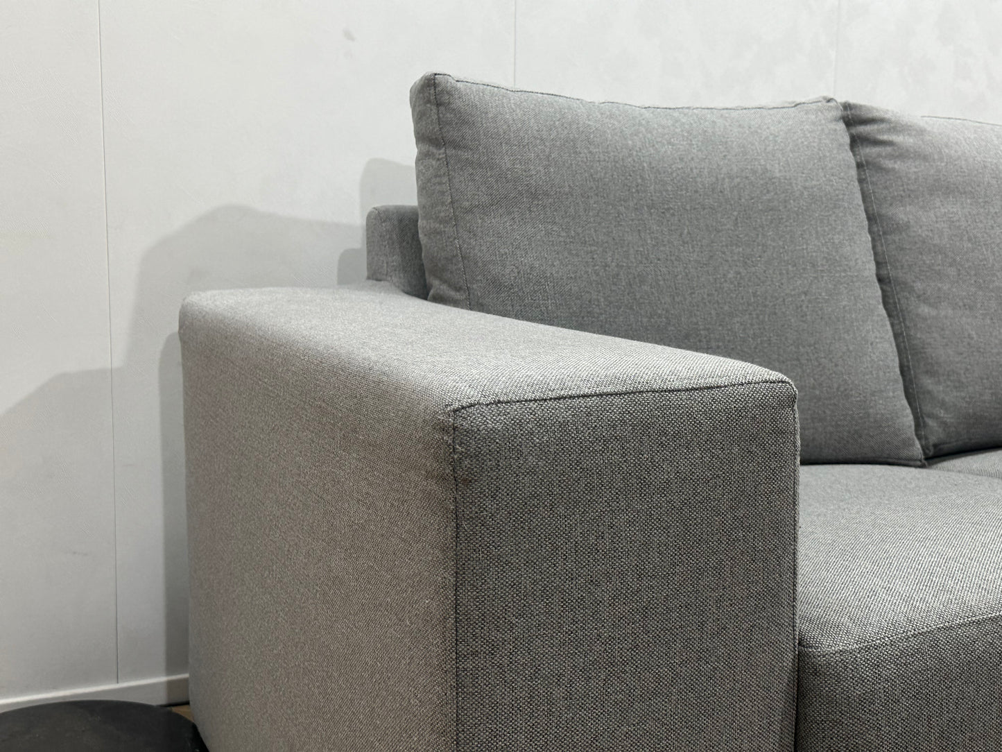 Licht Grijze Hoekbank ~ Losse Kussens Met Afneembare Hoezen