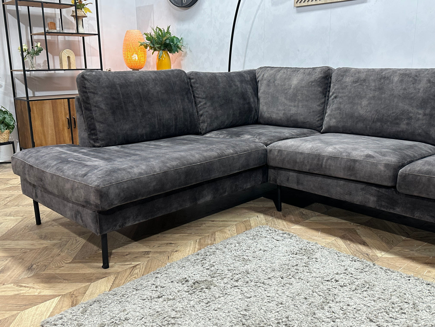 Antraciet Velvet Hoekbank ~ Losse Kussens Met Afneembare Hoezen