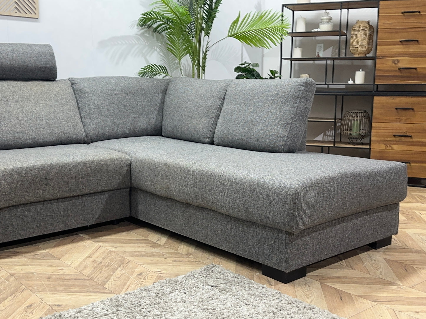 Grijze U Bank ~ Losse Rugkussens Met Afneembare Hoezen