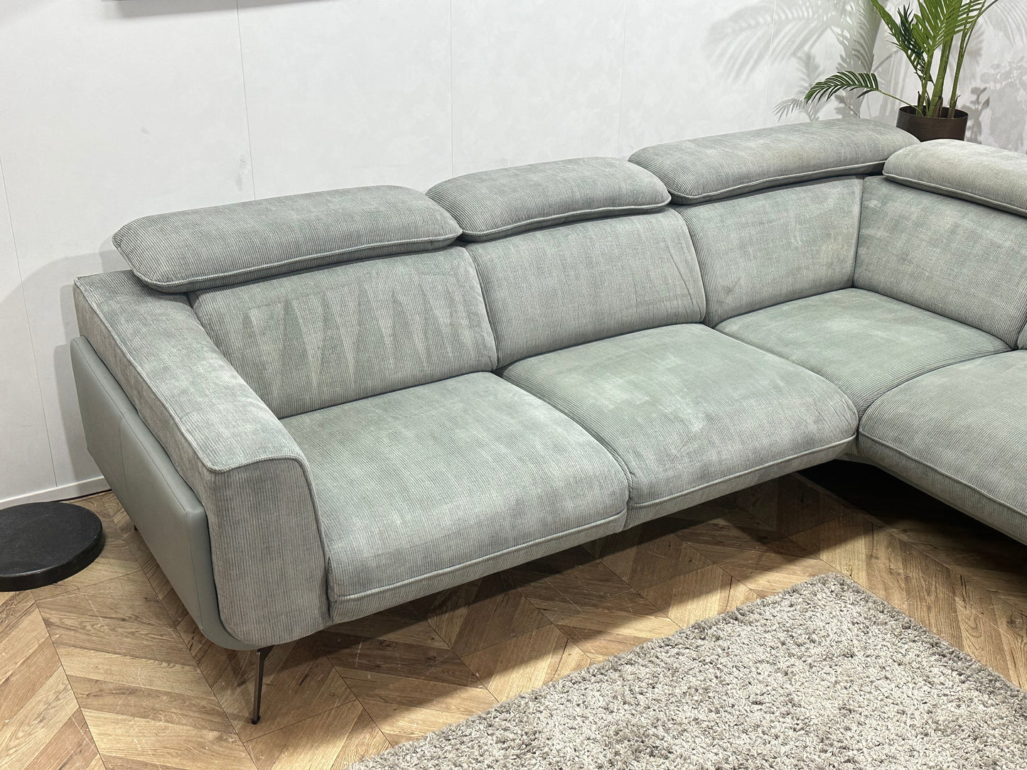 Xooon Licht Grijze/Blauwe Ribstof Hoekbank ~ Verstelbare Hoofdsteunen