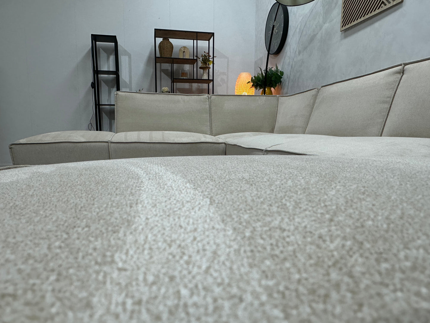 !Showroommodel! Crème Suède Stoffen U Bank