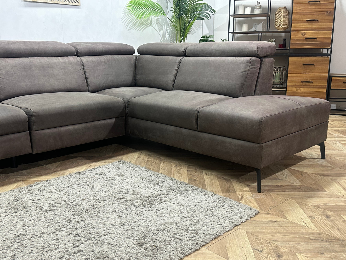 H&H Bruine Suède Stoffen Hoekbank ~ Relaxfunctie