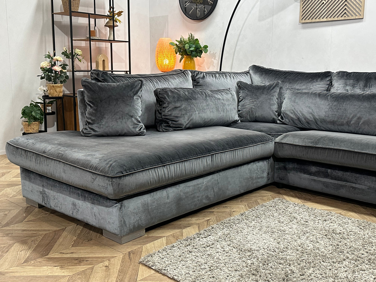 Antraciet Velvet Hoekbank ~ Losse Kussens Met Afneembare Hoezen