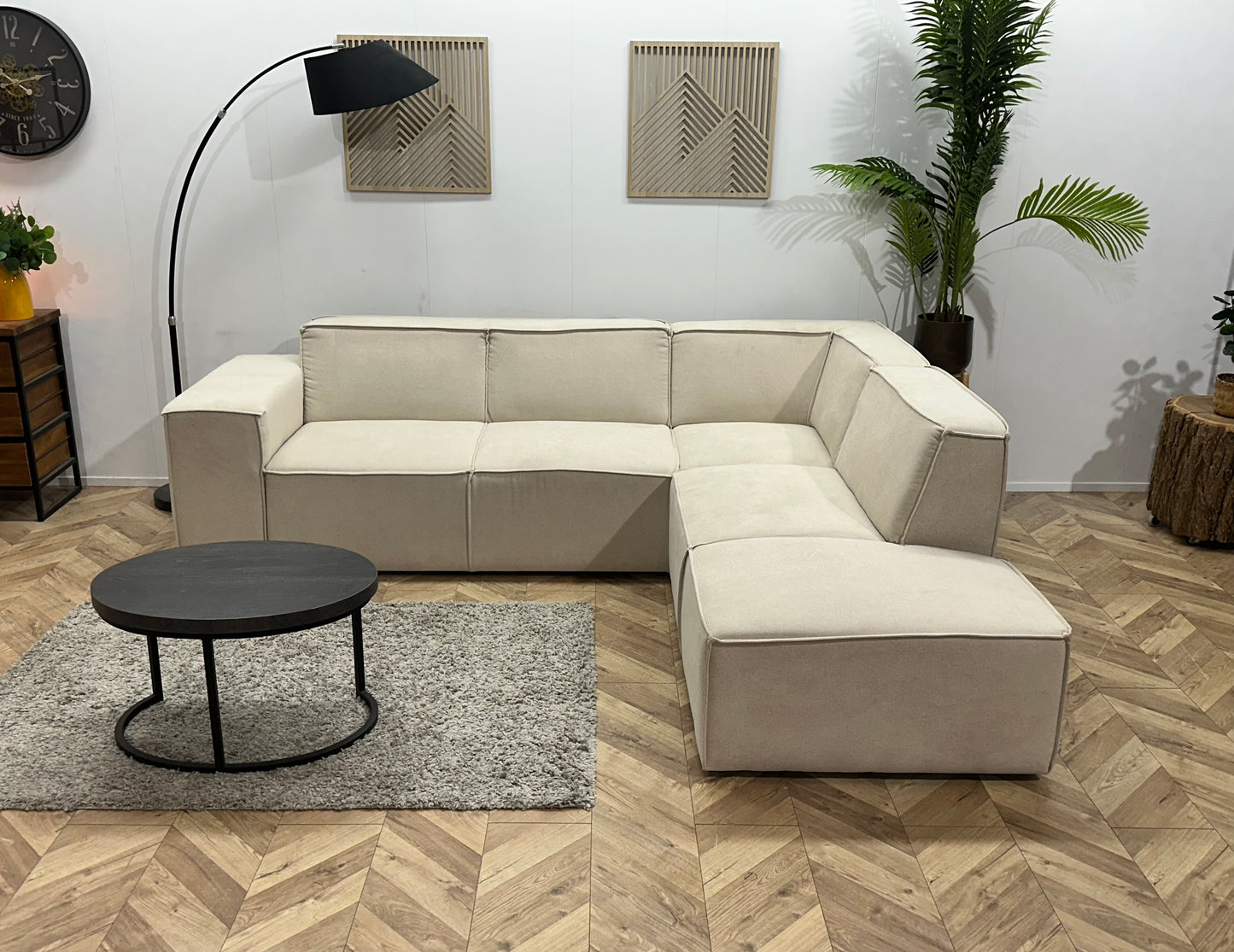 !Showroommodel! Crème Suède Stoffen Hoekbank