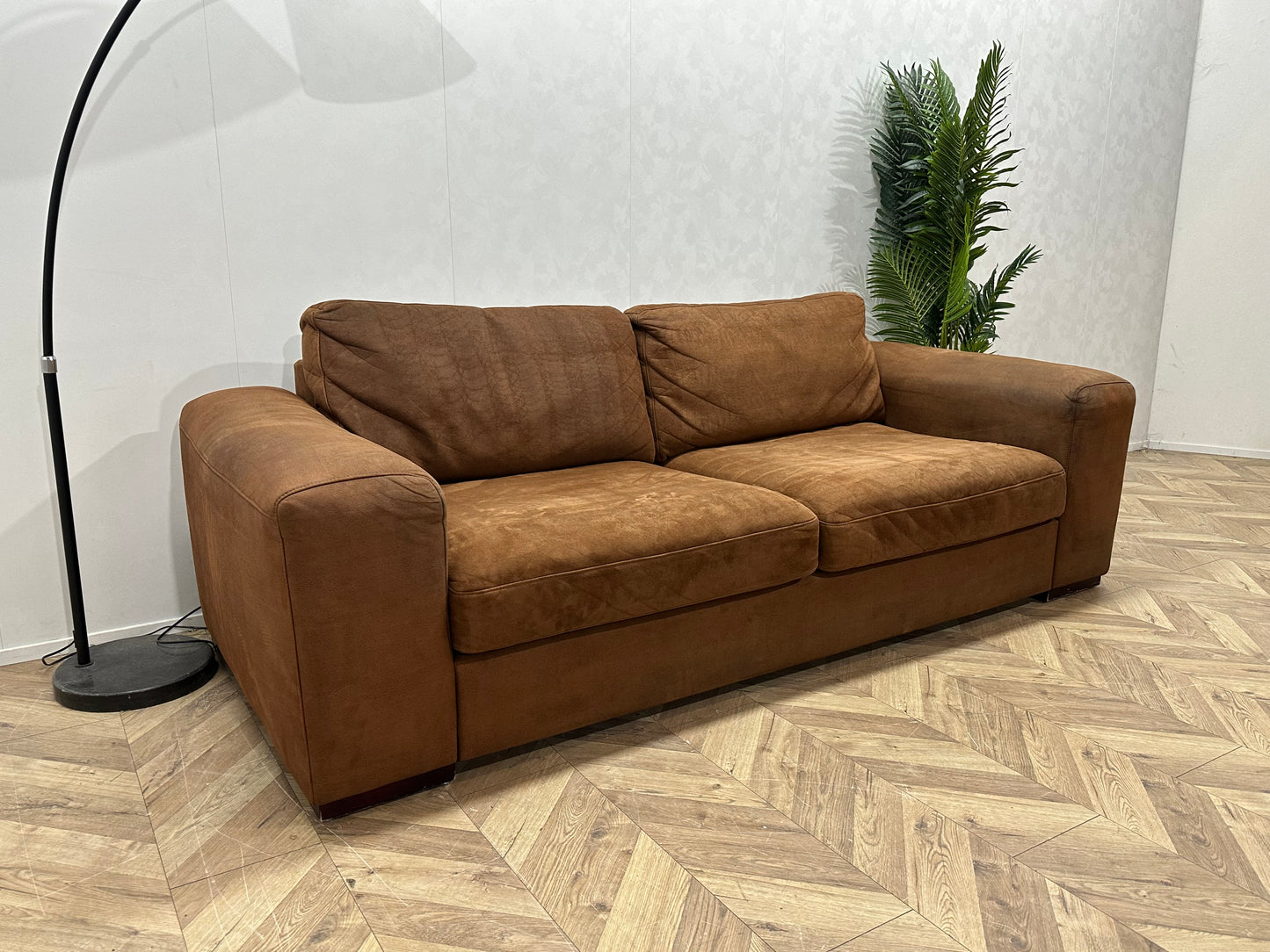 Cognac Bruine Suède Lederen 2.5-Zits Bank ~ Losse Kussens Met Afneembare Hoezen