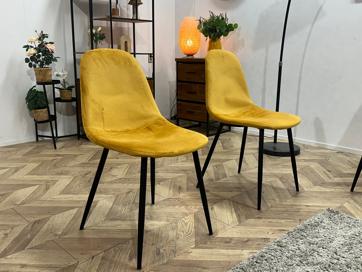 Gele Velvet Eetkamer Stoelen