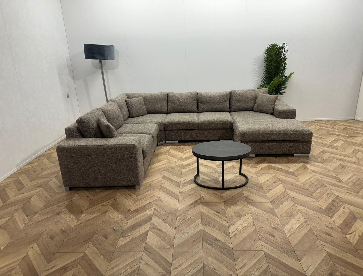 Grijze/Beige U Bank ~ Losse Kussens Met Afneembare Hoezen