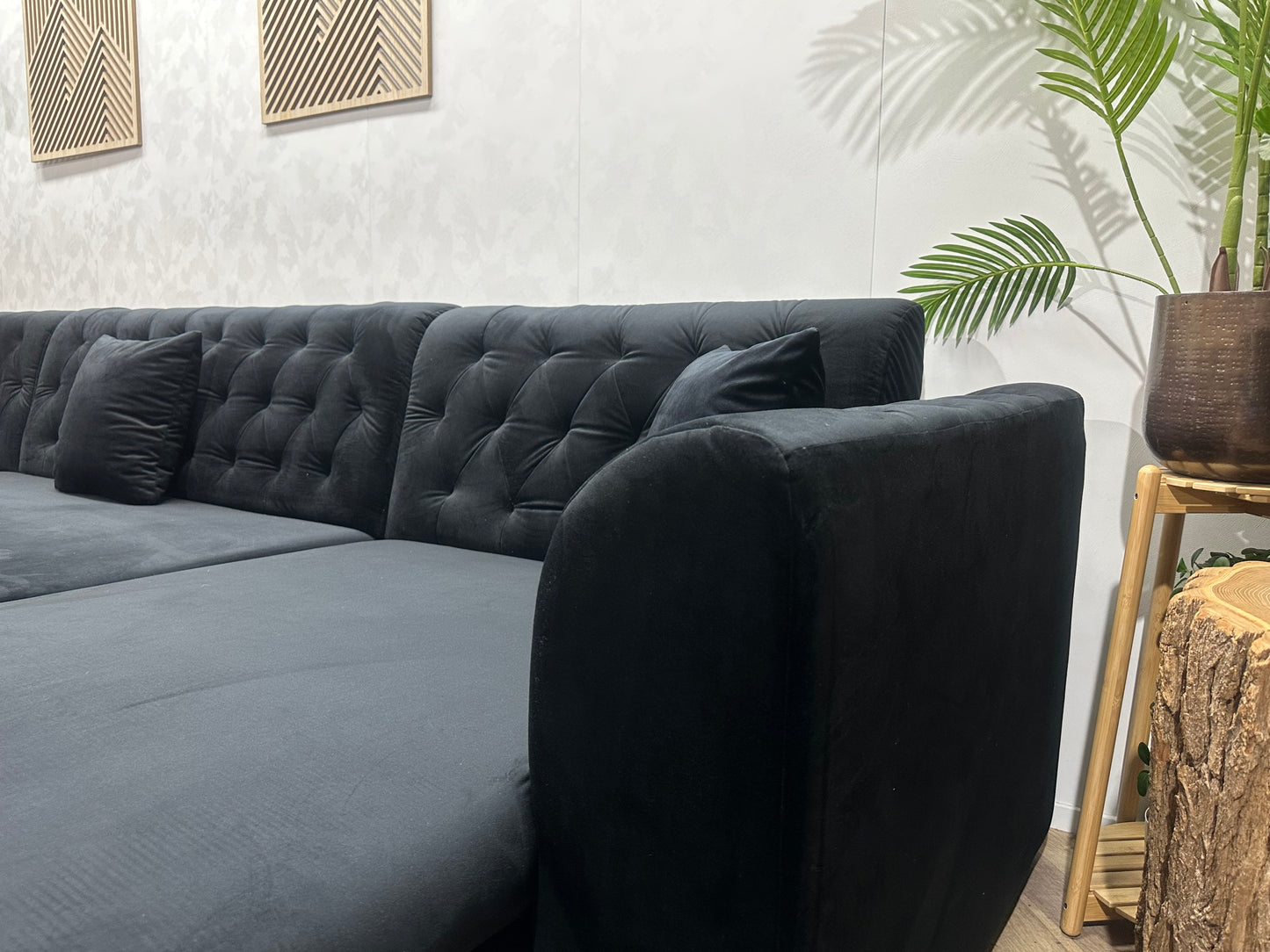 !Showroommodel! Zwarte Velvet U Bank