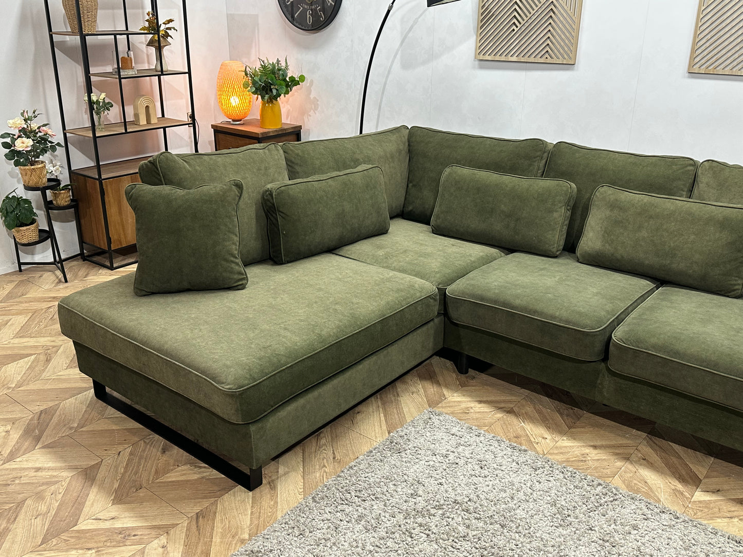 Groene Velvet Hoekbank ~ Losse Kussens Met Afneembare Hoezen