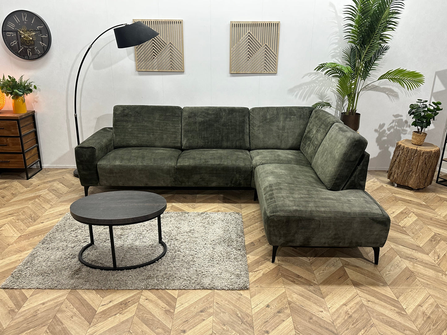 Donker Groene Velvet Hoekbank ~ Losse Rugkussens Met Afneembare Hoezen