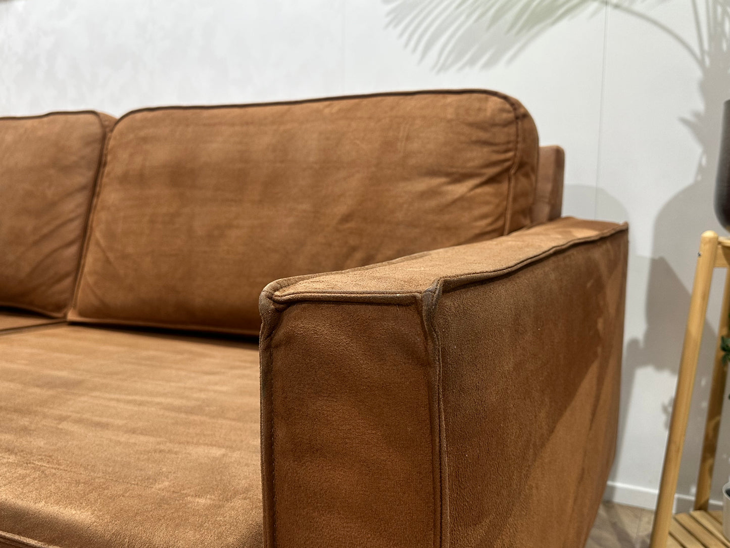 Cognac Bruine Suède Stoffen 2.5-Zits Bank ~ Losse Kussens Met Afneembare Hoezen