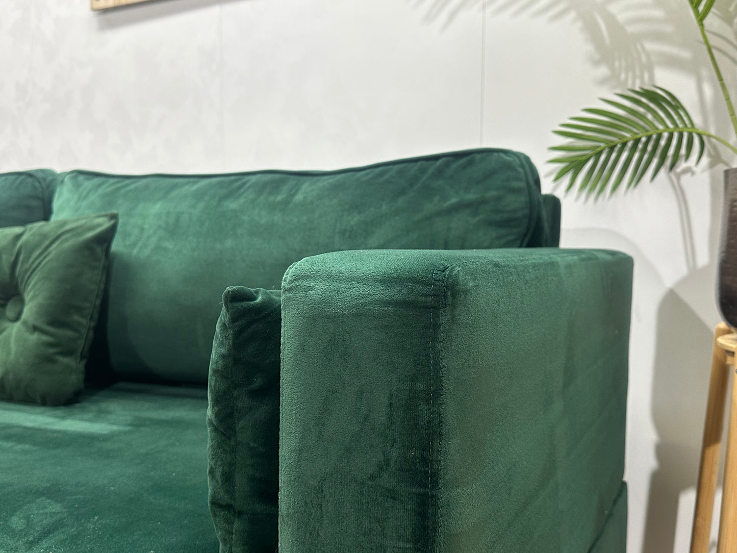 Groene Velvet Hoekbank ~ Losse Kussens Met Afneembare Hoezen
