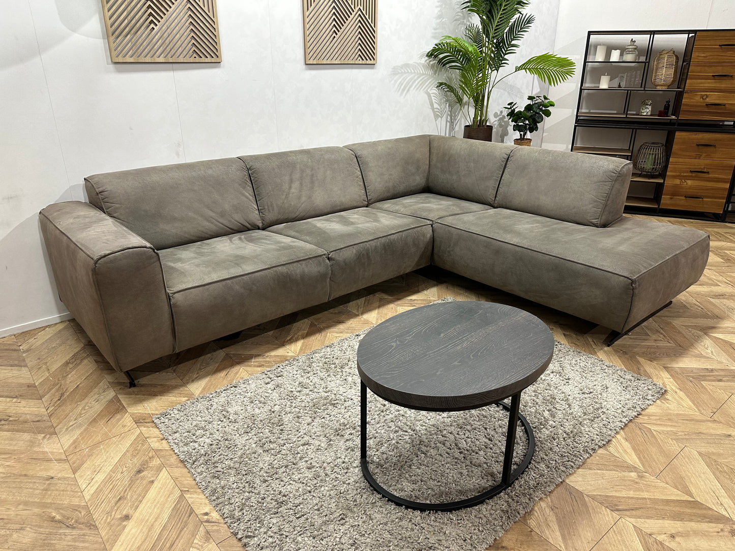 Groene Suède Lederen Hoekbank ~ Vaste Kussens