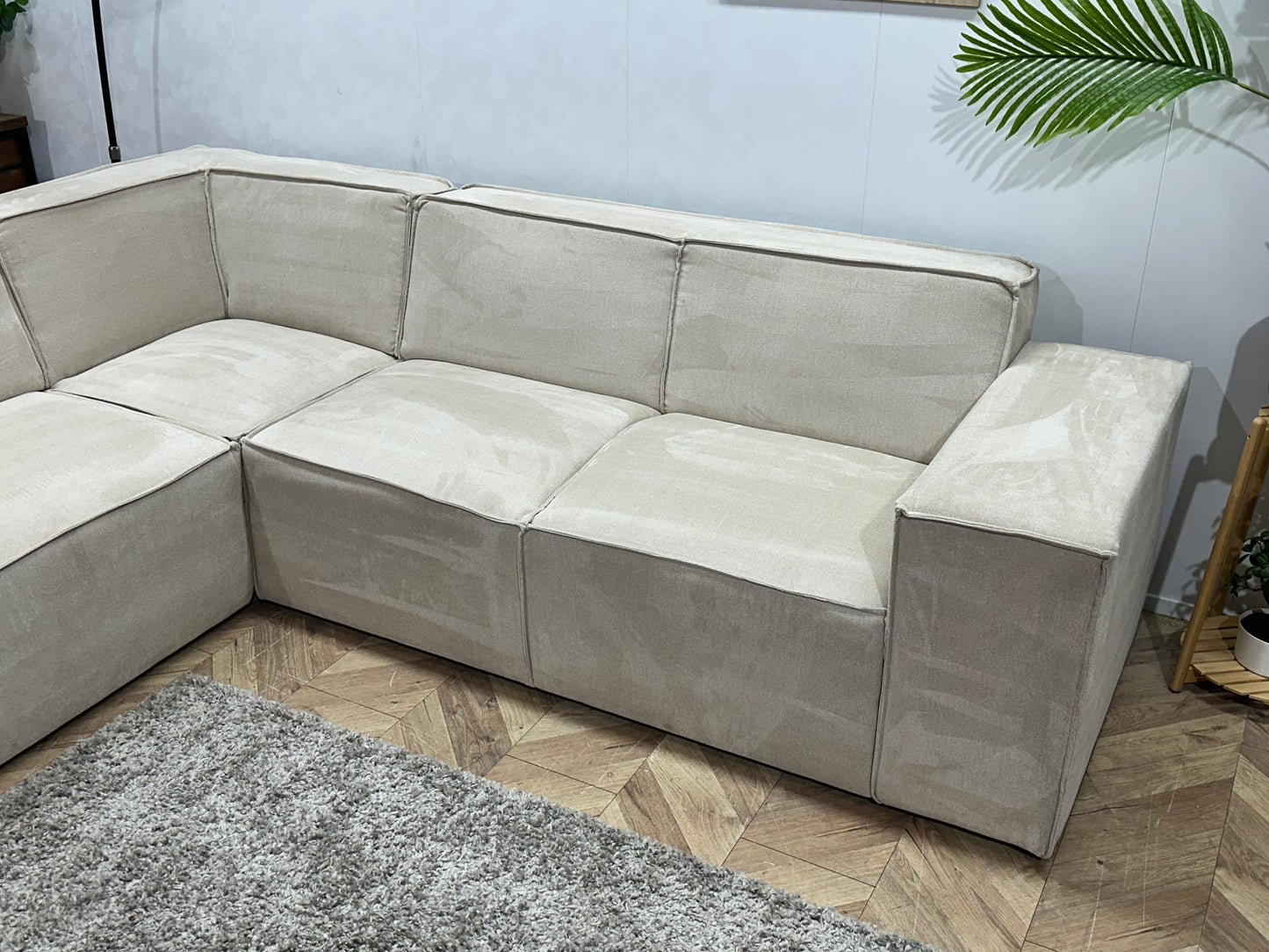 !Showroommodel! Crème Suède Stoffen Hoekbank