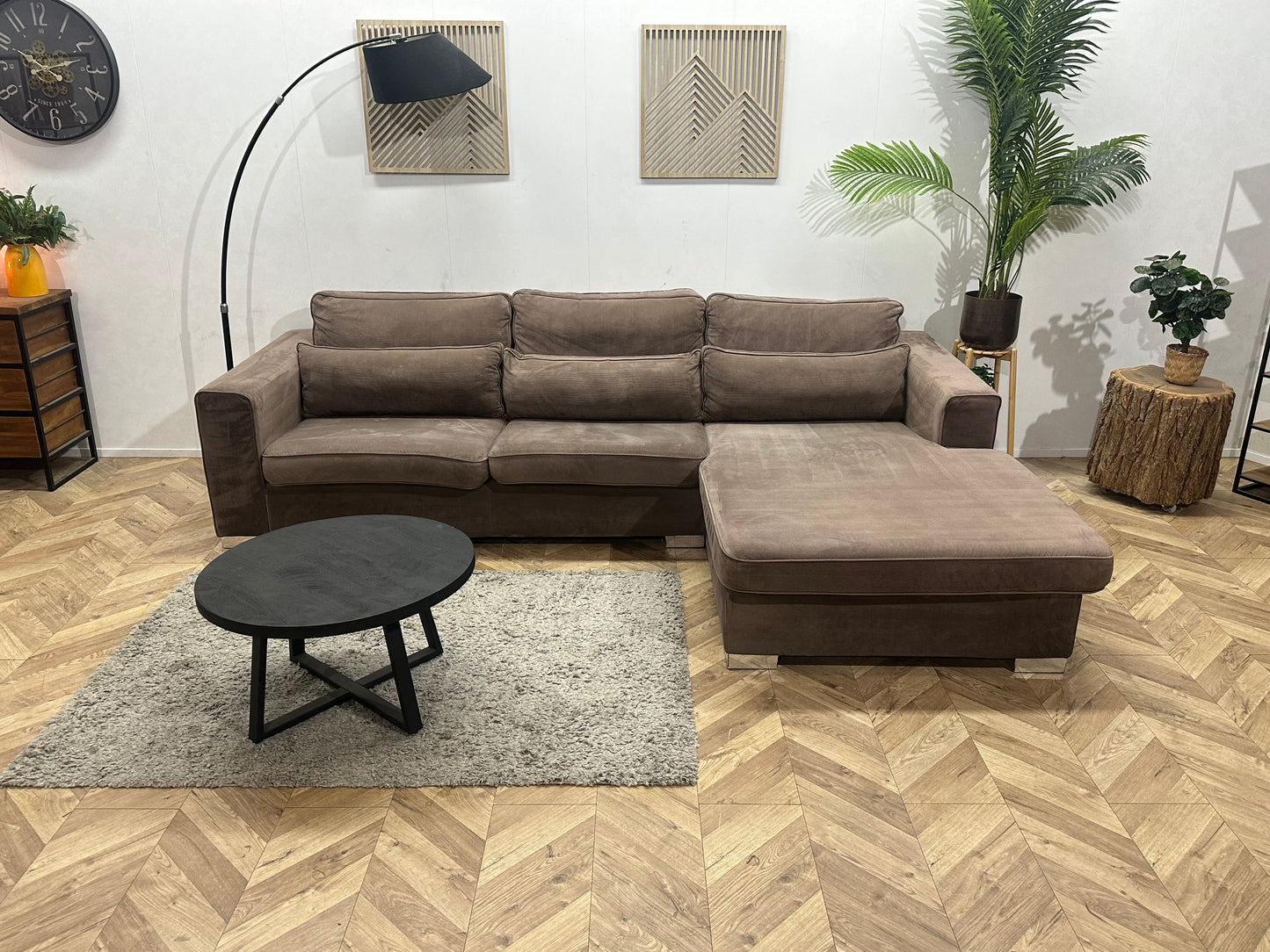 Bruine Velvet Hoekbank ~ Losse Kussens Met Afneembare Hoezen