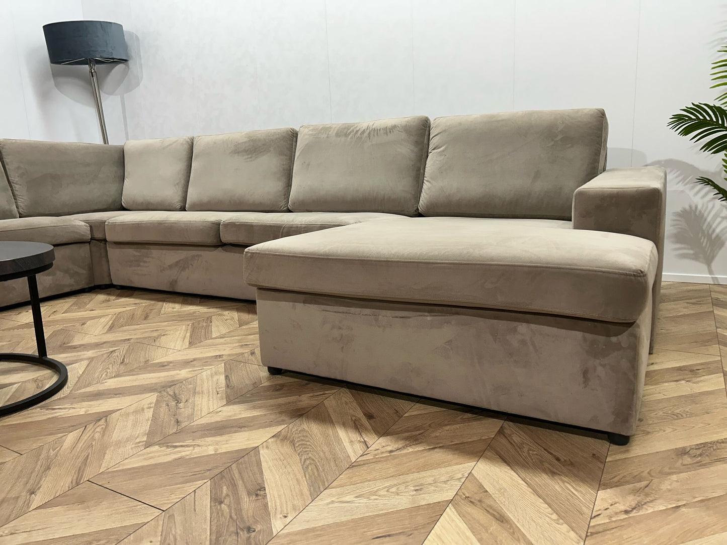 Beige Velvet U Bank ~ Losse Kussens Met Afneembare Hoezen