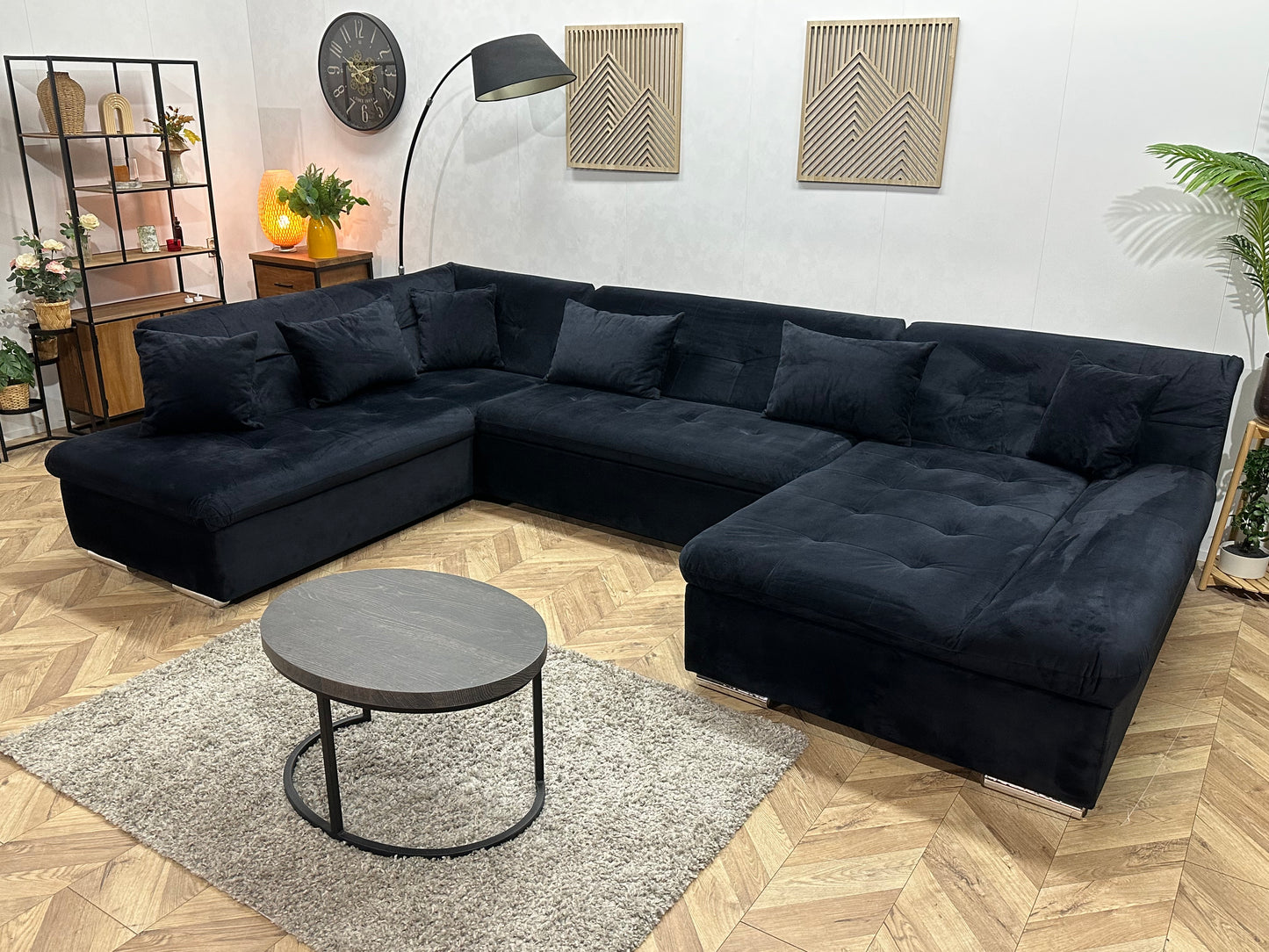 !Showroommodel! Zwarte Velvet U Bank