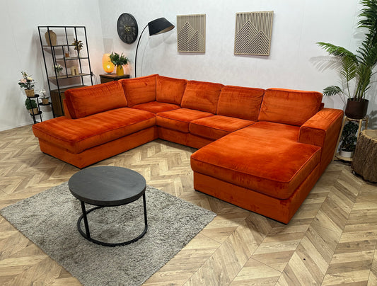 Oranje/Rode Velvet U Bank ~ Losse Kussens Met Afneembare Hoezen