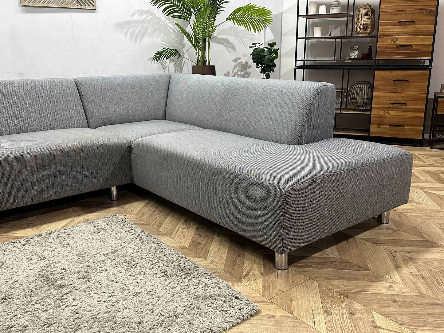 Grijze Hoekbank ~ Vaste Kussens