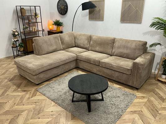 Beige Ribstof Hoekbank ~ Losse Kussens Met Afneembare Hoezen