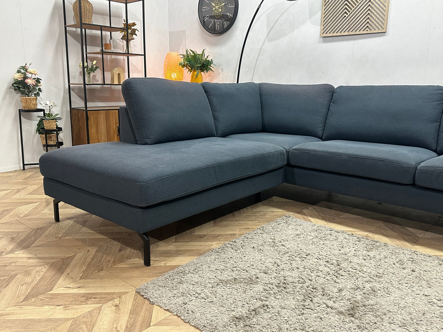 Blauwe Hoekbank ~ Losse Kussens Met Afneembare Hoezen