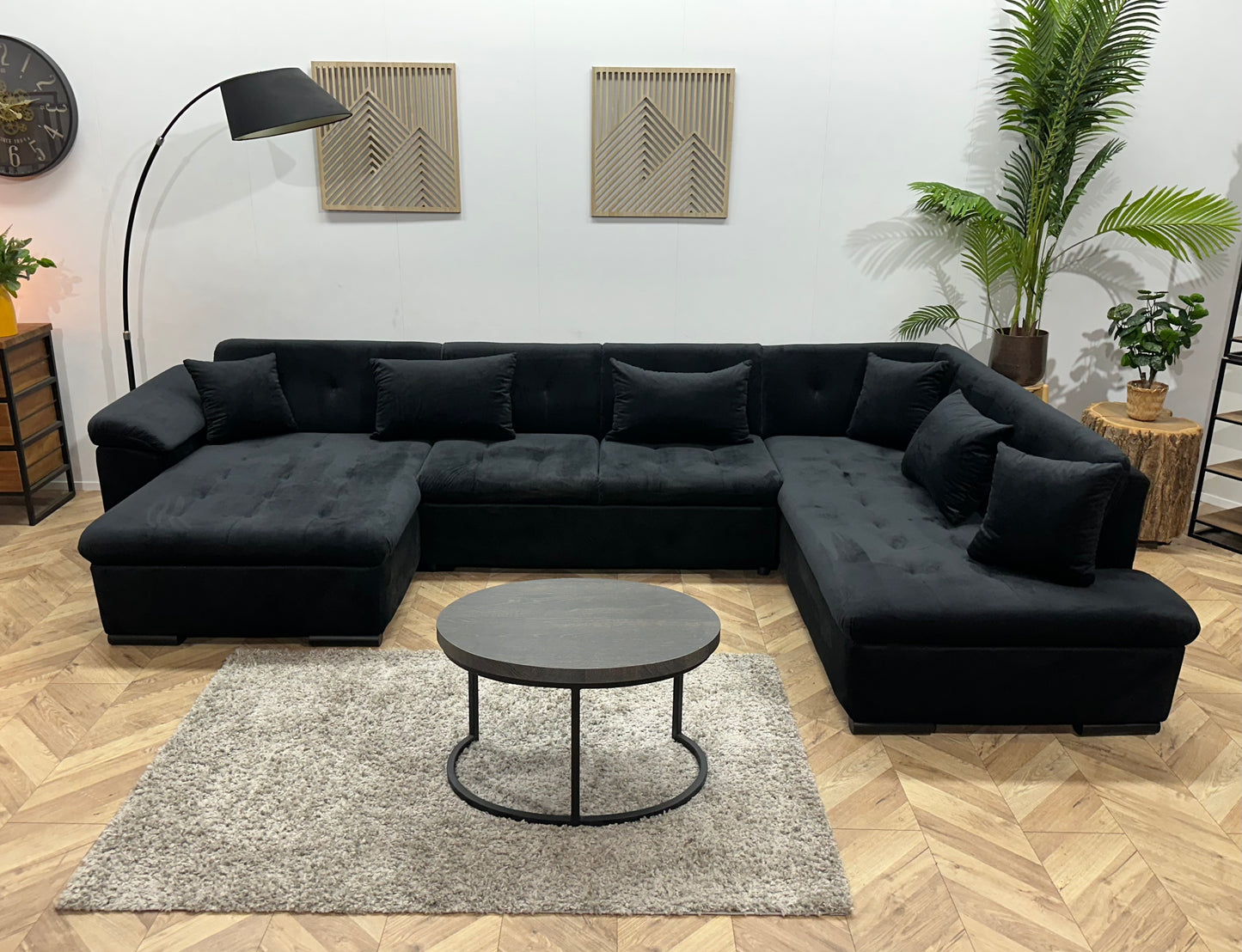 !Showroommodel! Zwarte Velvet U Bank