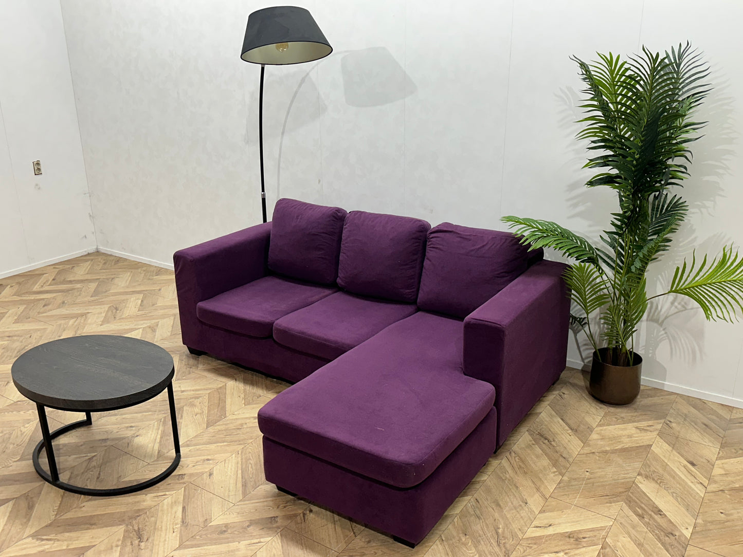 Paarse Hoekbank ~ Losse Kussens Met Afneembare Hoezen