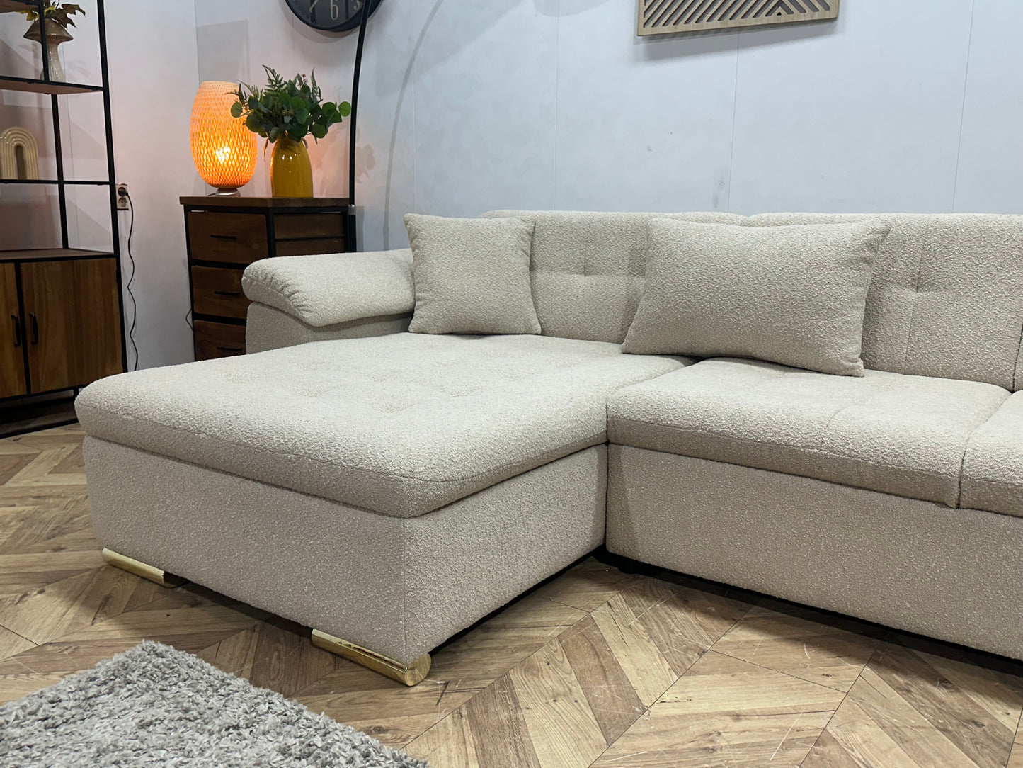 !Showroommodel! Witte/Crème Bouclé Stoffen Hoekbank