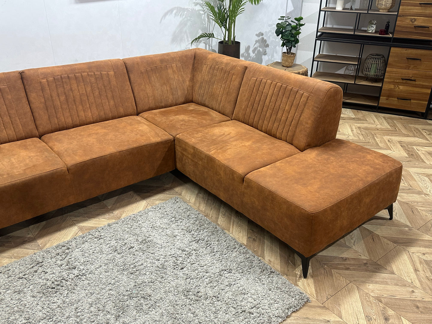 Cognac Bruine Suède Stoffen Hoekbank ~ Vaste Kussens