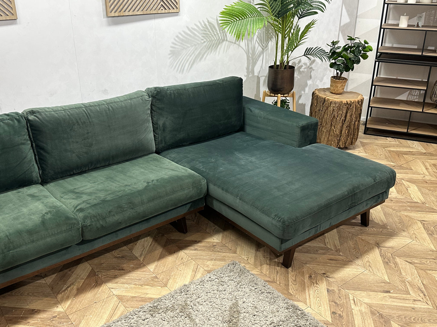 Groene Velvet Hoekbank ~ Losse Kussens Met Afneembare Hoezen