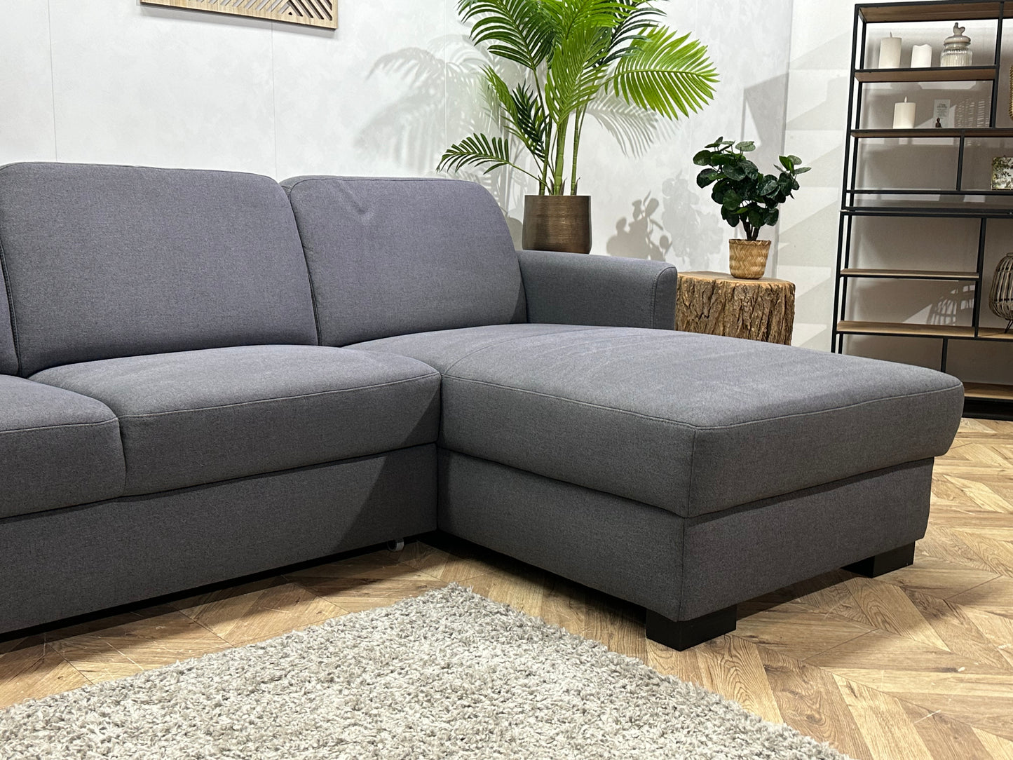 Grijze Hoekbank ~ Slaapfunctie