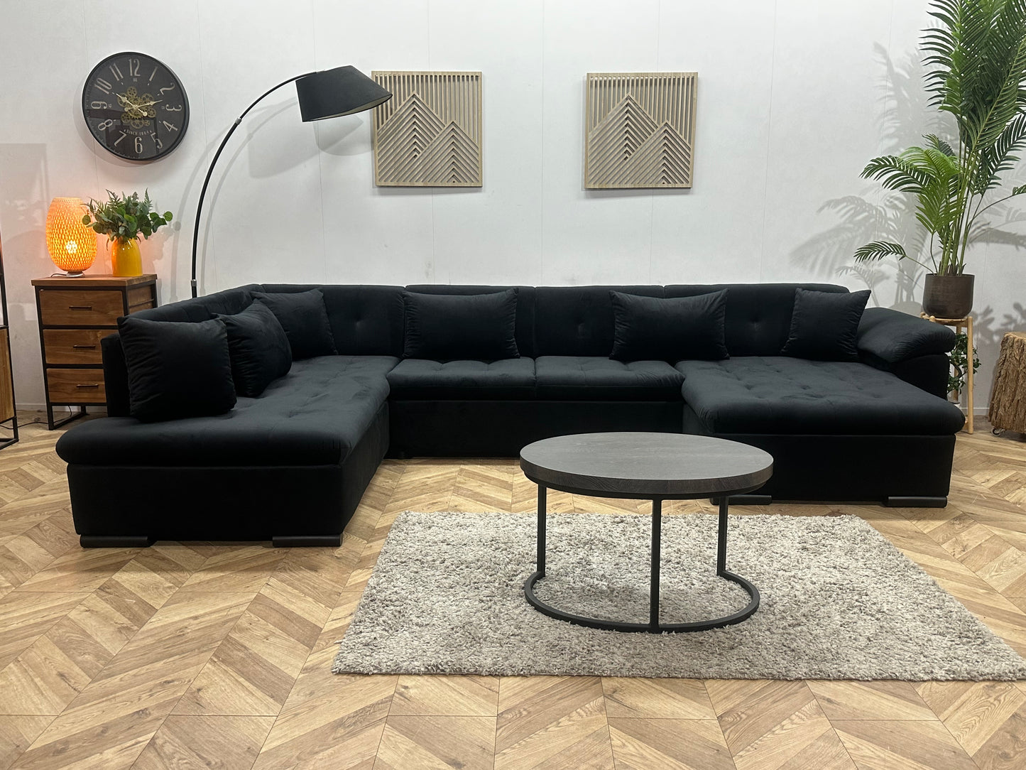 !Showroommodel! Zwarte Velvet U Bank