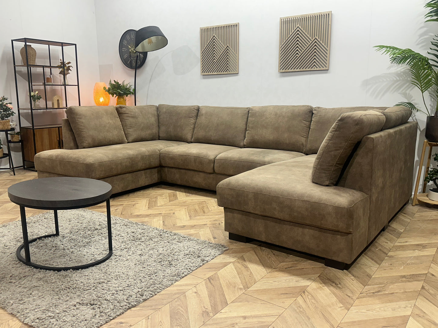 Bruine Suède Stoffen U Bank ~ Losse Rugkussens Met Afneembare Hoezen