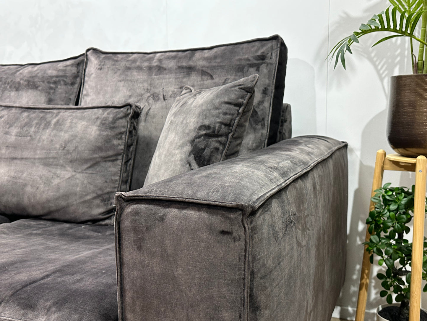 Antraciet Velvet Hoekbank ~ Losse Kussens Met Afneembare Hoezen