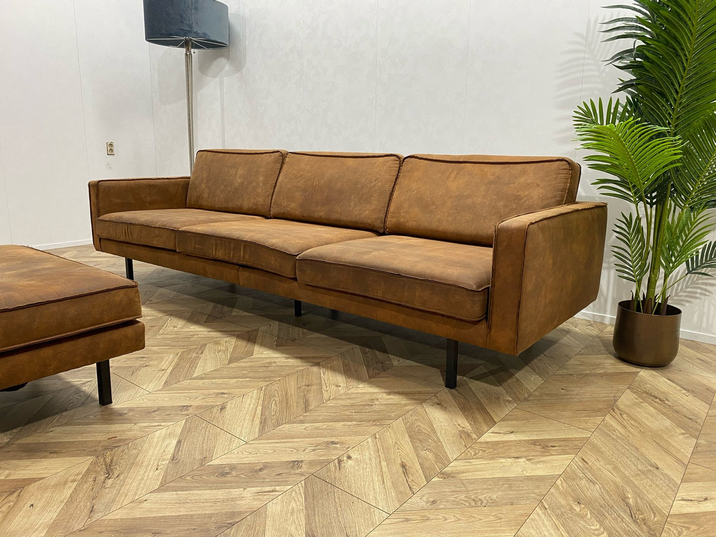 Cognac Bruine 3-Zits Bank Inc. Hocker