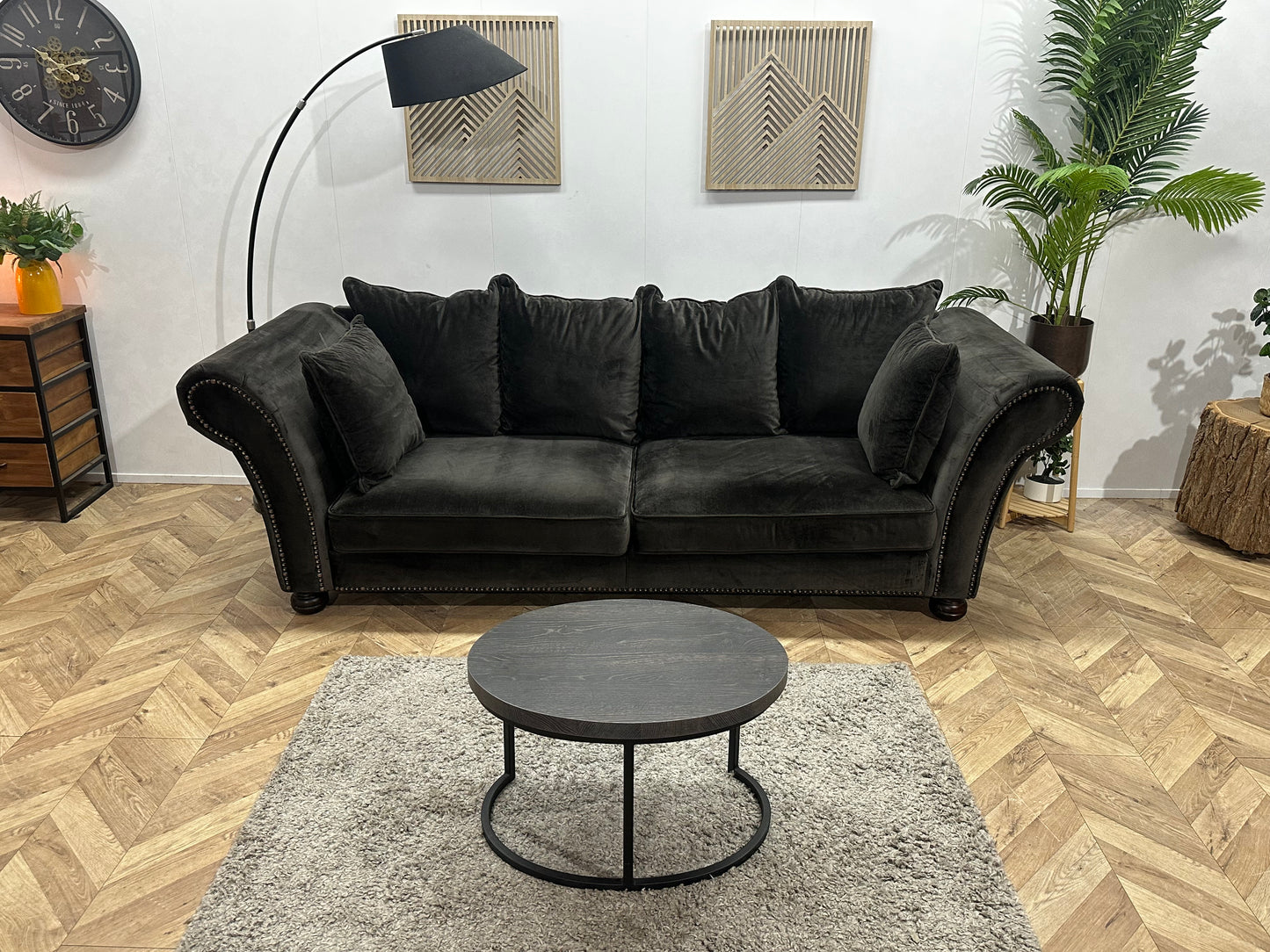 Antraciet Velvet Ruime 2.5-Zits Bank ~ Losse Kussens Met Afneembare Hoezen