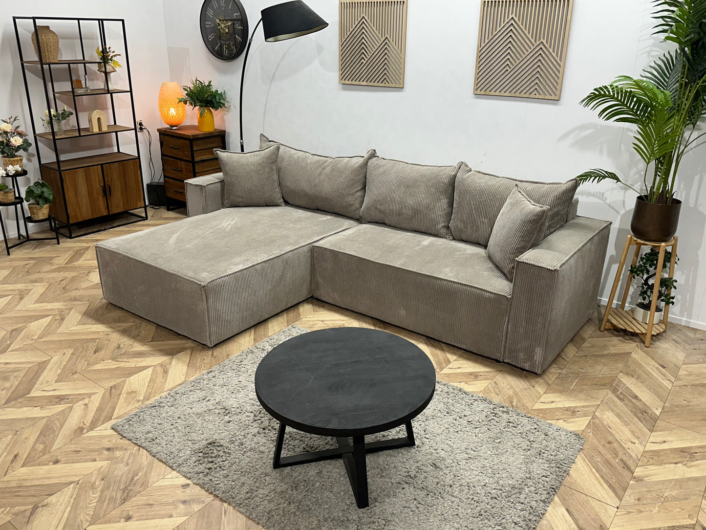 !Showroommodel! Licht Bruine Ribstof Hoekbank
