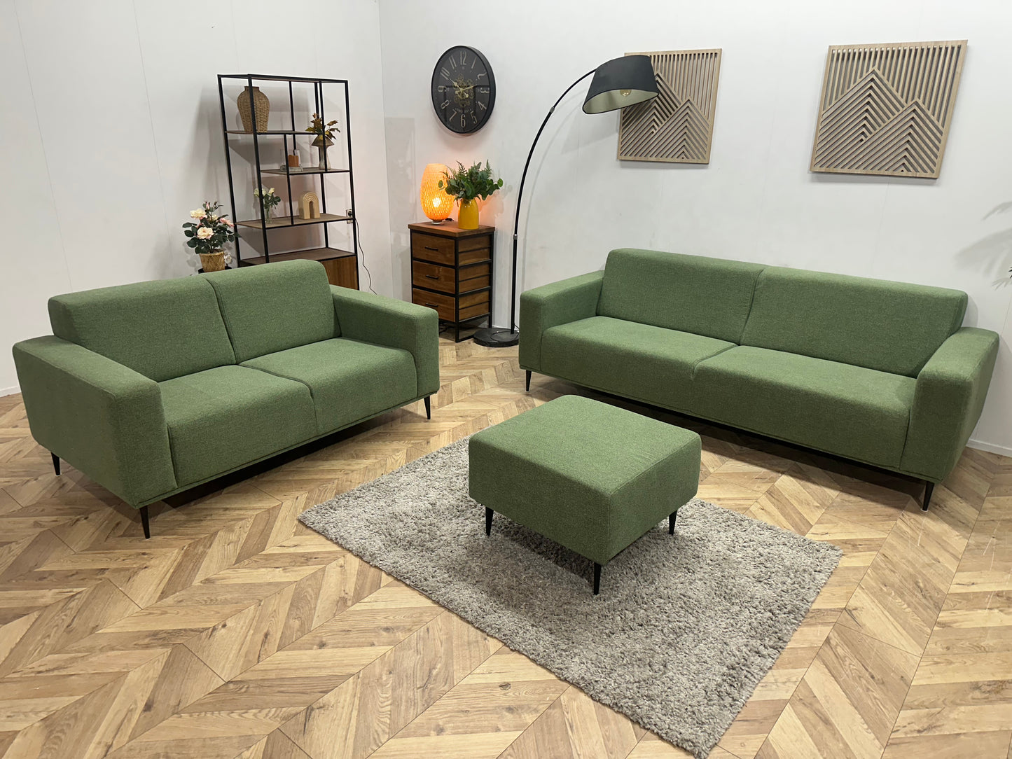 Goossens Groene Stoffen Banken Set Incl Hocker ~ Nieuwstaat
