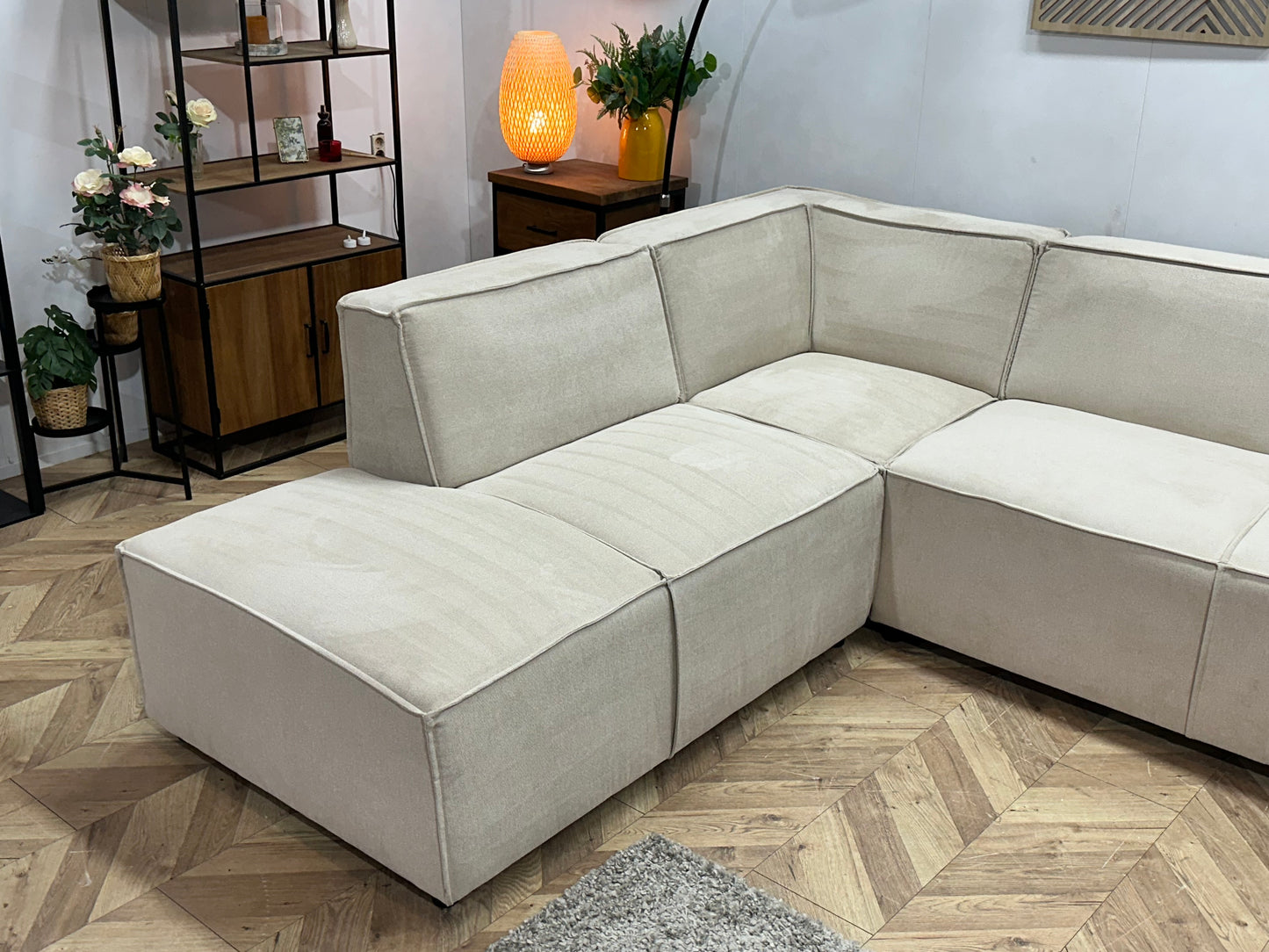 !Showroommodel! Crème Suède Stoffen U Bank