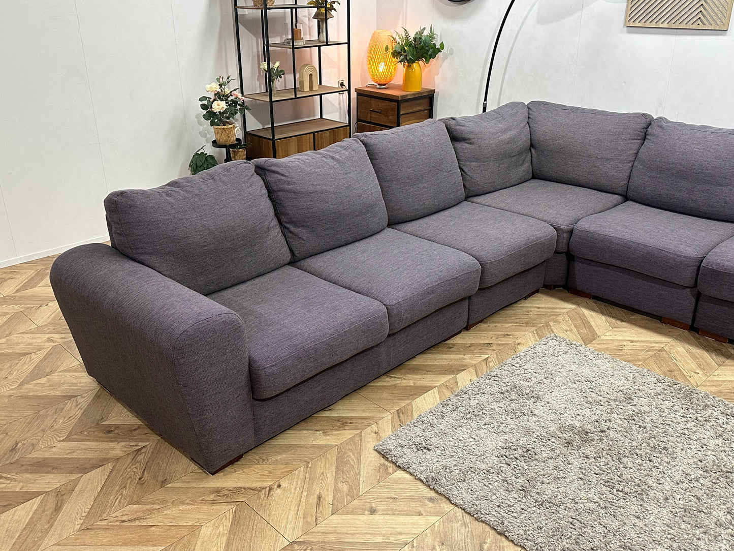 Grijze Hoekbank ~ Vaste Kussens