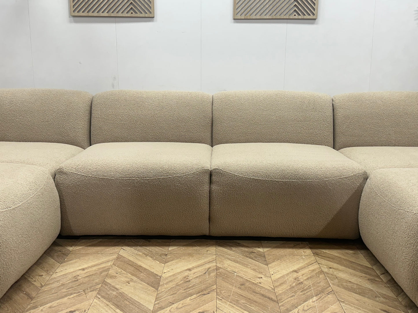 !Showroommodel! Beige Bouclé Stoffen U Bank