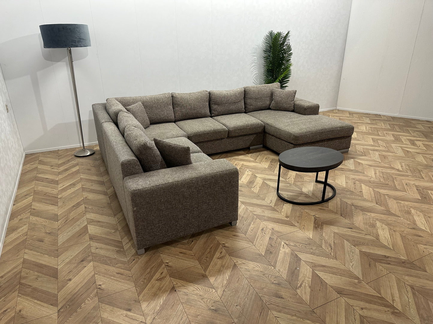 Grijze/Beige U Bank ~ Losse Kussens Met Afneembare Hoezen