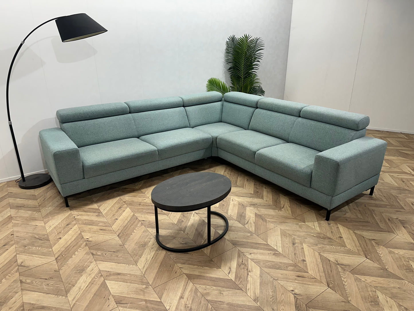 Montèl Licht Blauwe Hoekbank ~ Verstelbare Hoofdsteunen