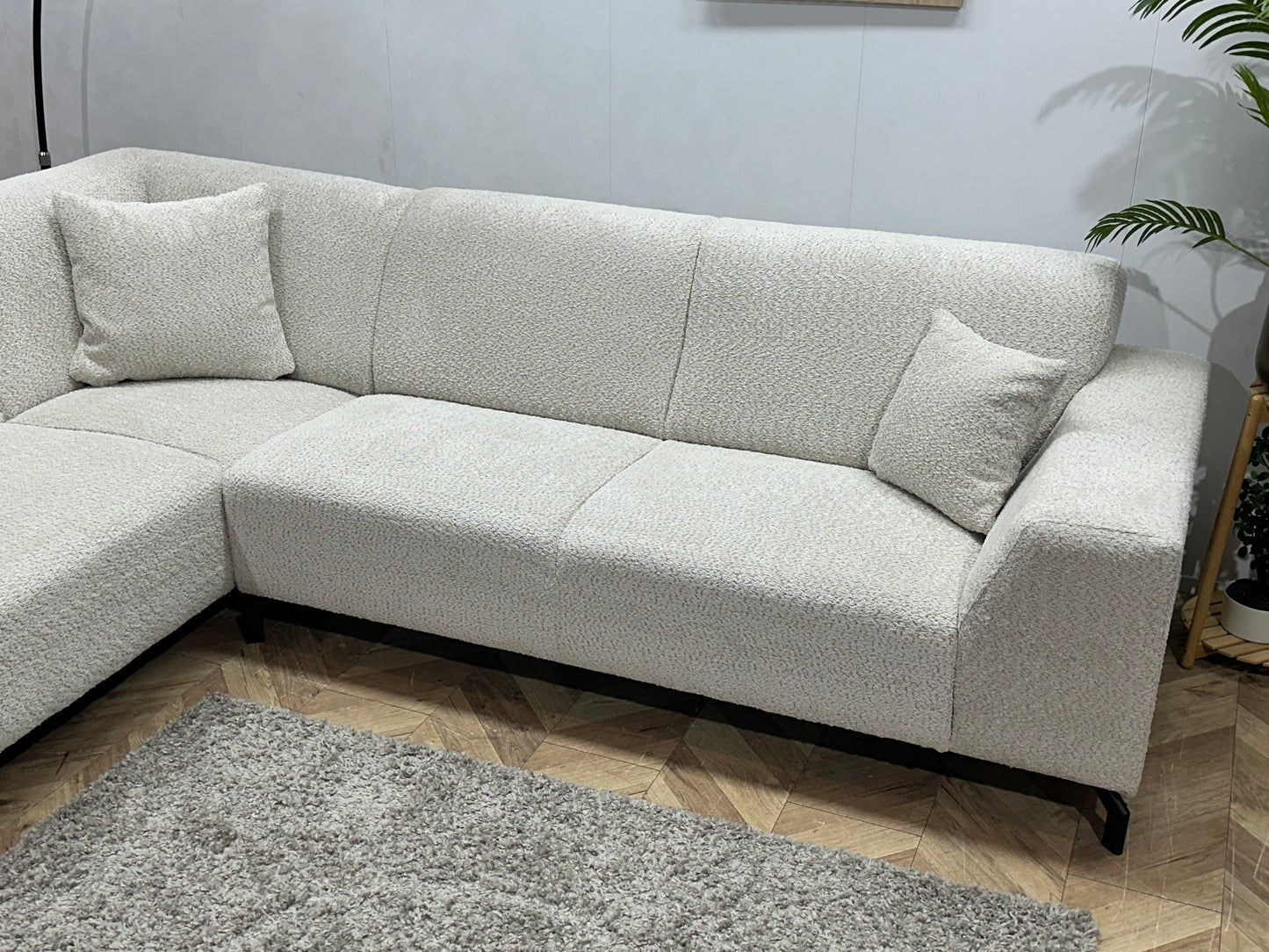 !Showroommodel! Witte Bouclé Hoekbank