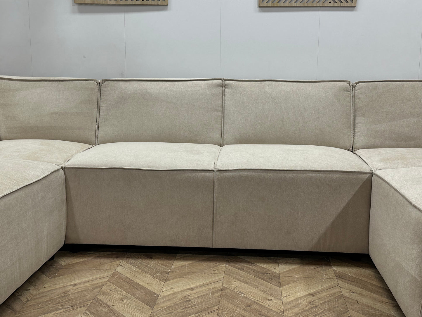 !Showroommodel! Crème Suède Stoffen U Bank