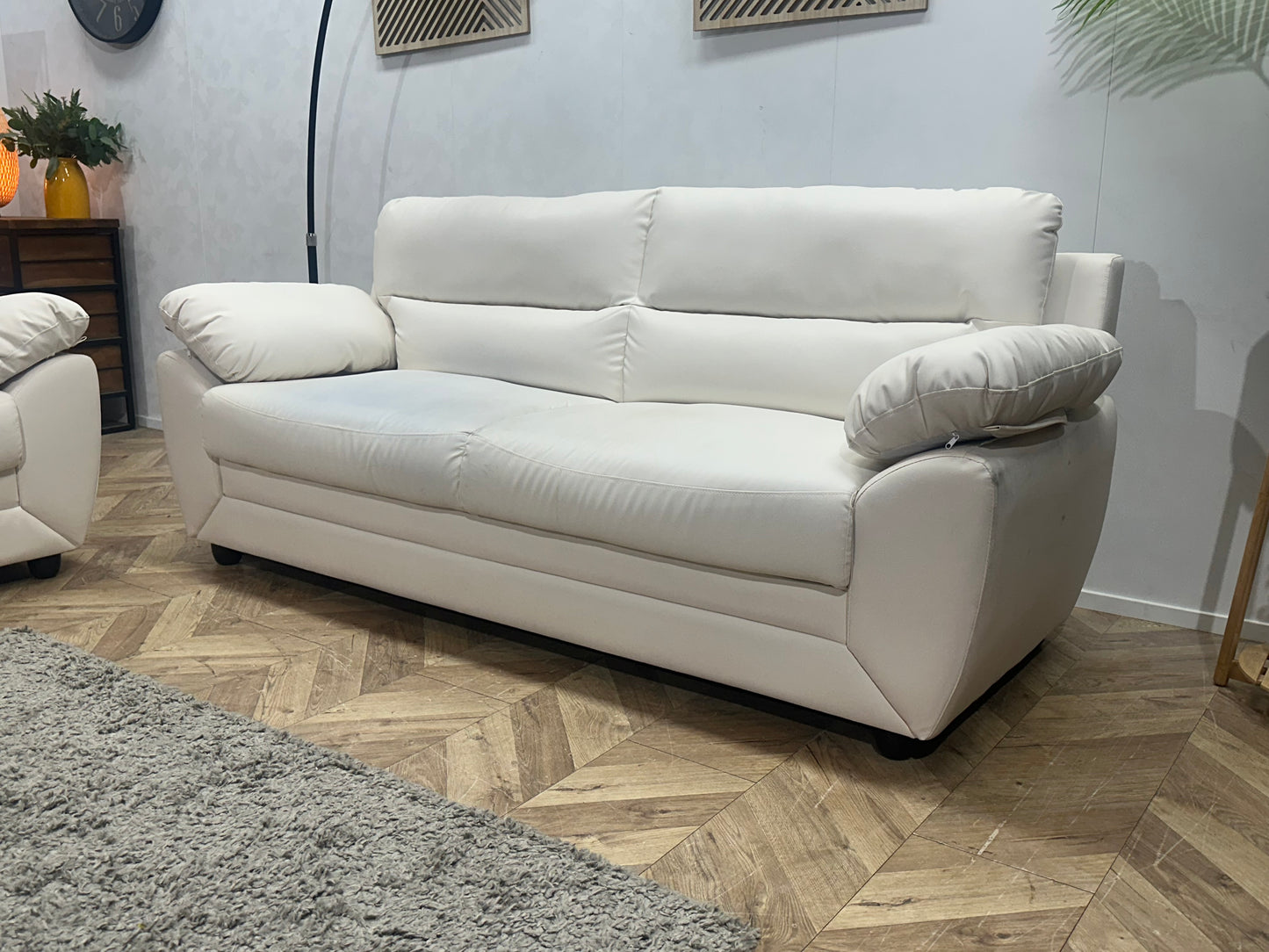Witte Leather Look Banken Set ~ Inruilvoordeel